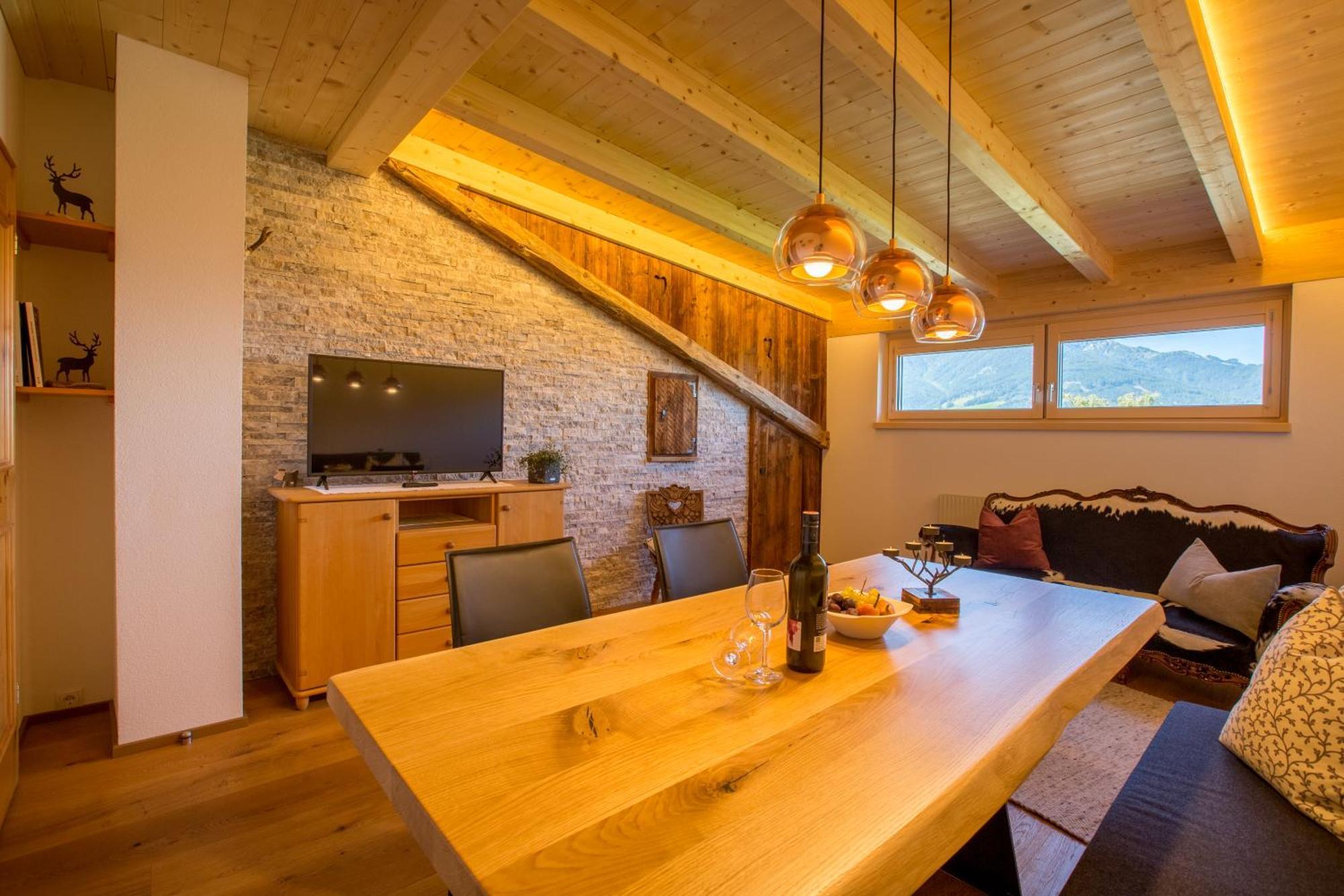Apartment Wiesenhof - Natur & Weitblick Ueber Innsbruck - Ladestation Fuer Elektroautos Eksteriør bilde